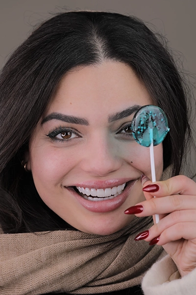 طراحی لبخند با کامپوزیت ونیر